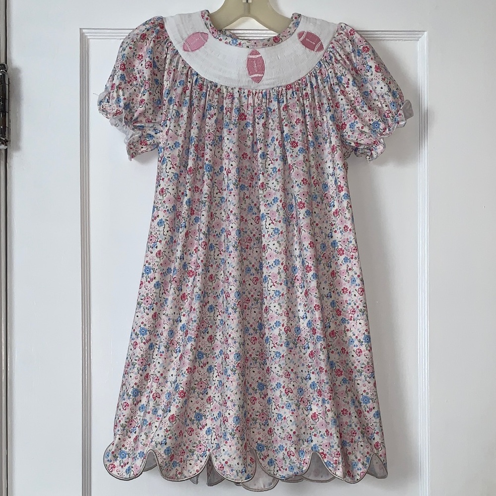 NWOT Rylee Faith Smocked Floral Football Bishop Dress 6